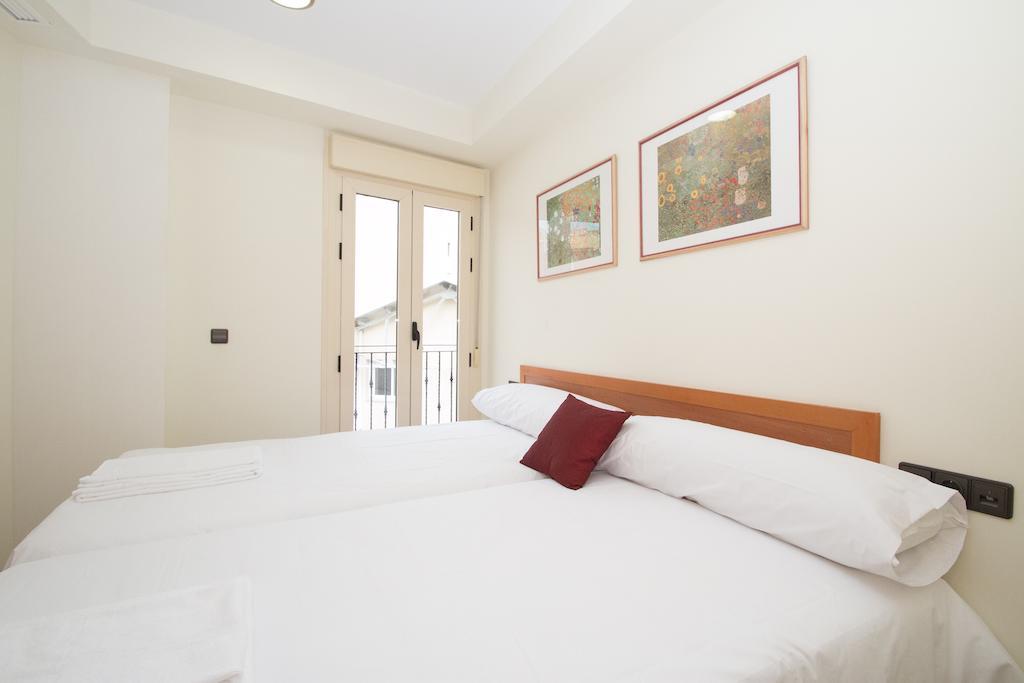 Viveros Apartments فالنسيا المظهر الخارجي الصورة