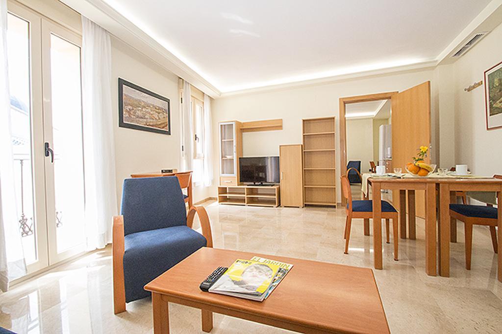 Viveros Apartments فالنسيا الغرفة الصورة